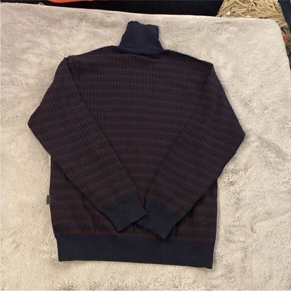 Hugo Boss turtle neck sweater, XL - Picture 7 of 10